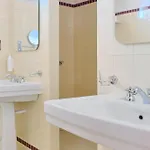 Hotel Le Provençal - Rénové En 2025 - Bord De 4*