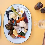 Le Provençal - Rénové En 2025 - Bord De Hotel Hyères