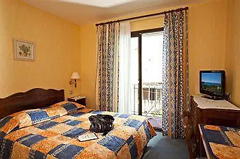 Le Provencal Renove En 2025 - Bord De Hotel Hyeres