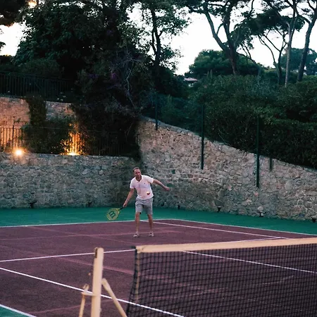 Le Provencal Renove En 2025 - Bord De 3* Hyeres