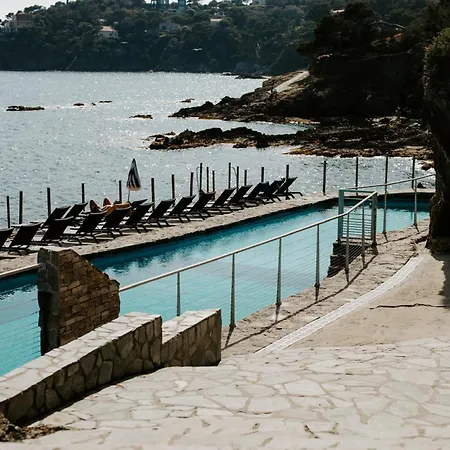 Le Provencal Renove En 2025 - Bord De