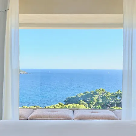 Hotel Le Provencal - Bord De Hyères