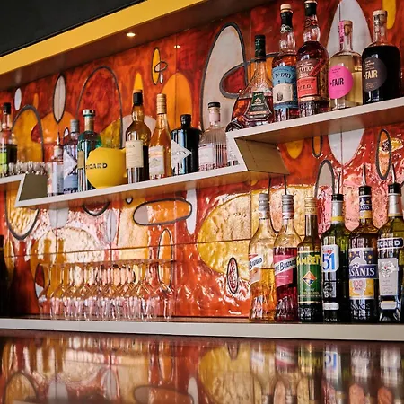 Le Provencal - Bord De Hotel