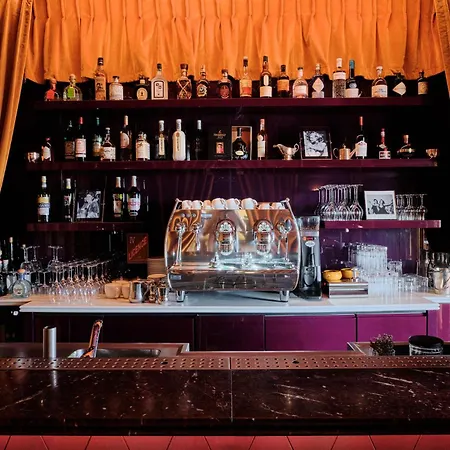 Le Provencal - Bord De 4*