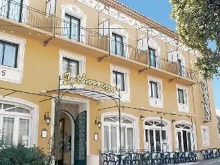 Le Provencal Renove En 2025 - Bord De Hyères
