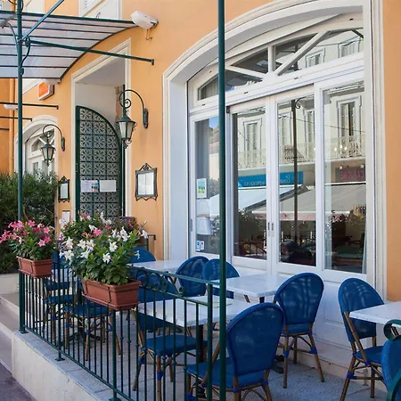 Le Provencal Renove En 2025 - Bord De Hotel Hyeres
